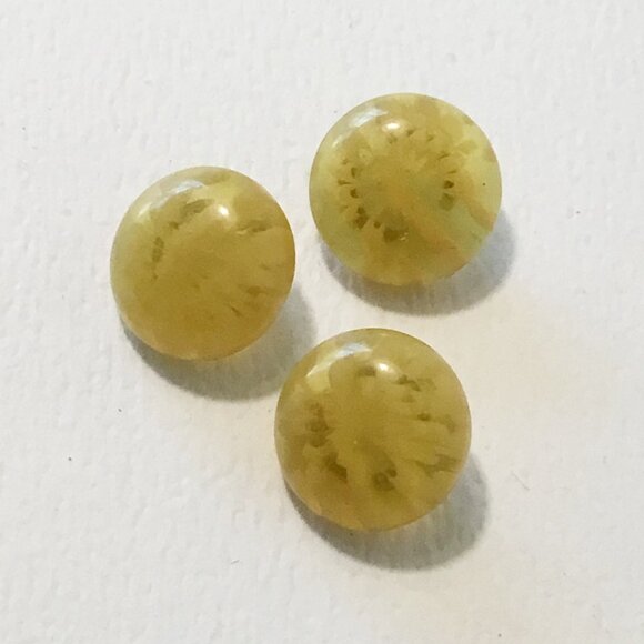 Vintage Lucite Yellow End of Day Swirl Translucent Dome Round Buttons Set of 3 - Picture 1 of 4